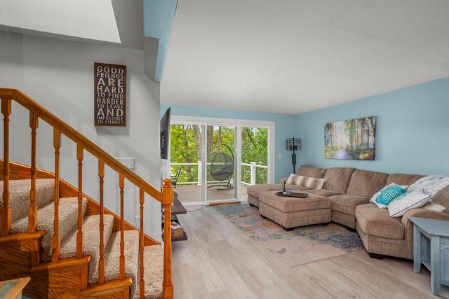5638 W Peninsula DRIVE, Waterford, WI 53185