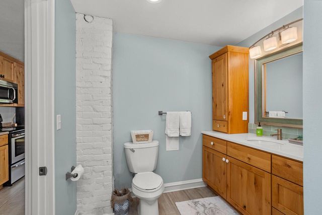 5638 W Peninsula DRIVE, Waterford, WI 53185