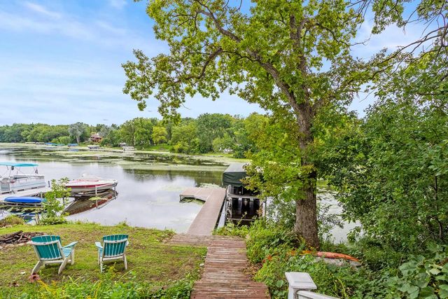 5638 W Peninsula DRIVE, Waterford, WI 53185