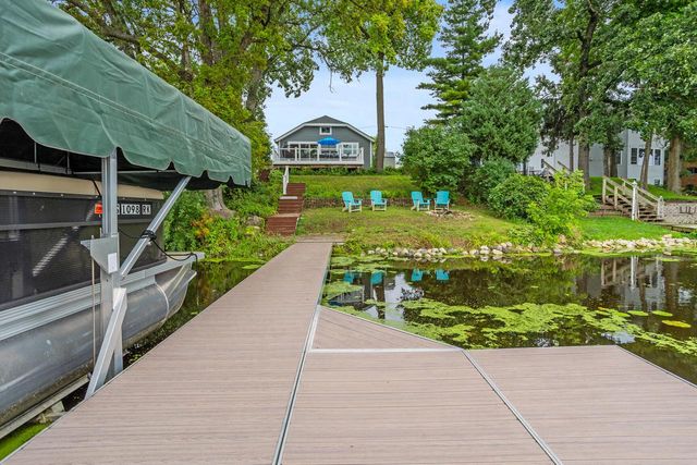 5638 W Peninsula DRIVE, Waterford, WI 53185