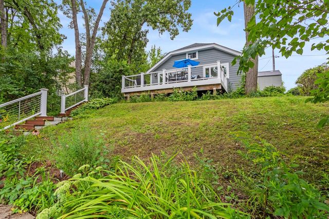 5638 W Peninsula DRIVE, Waterford, WI 53185