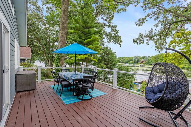 5638 W Peninsula DRIVE, Waterford, WI 53185