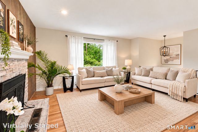 30 Dellwood Drive, Milford, CT 06460