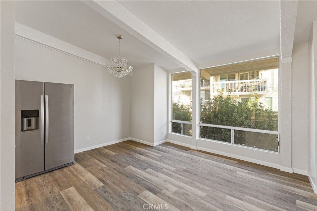 Image 20 of property listing at 2315 Caringa 51, Carlsbad, CA 92009