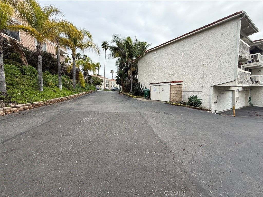 Image 41 of property listing at 2315 Caringa 51, Carlsbad, CA 92009