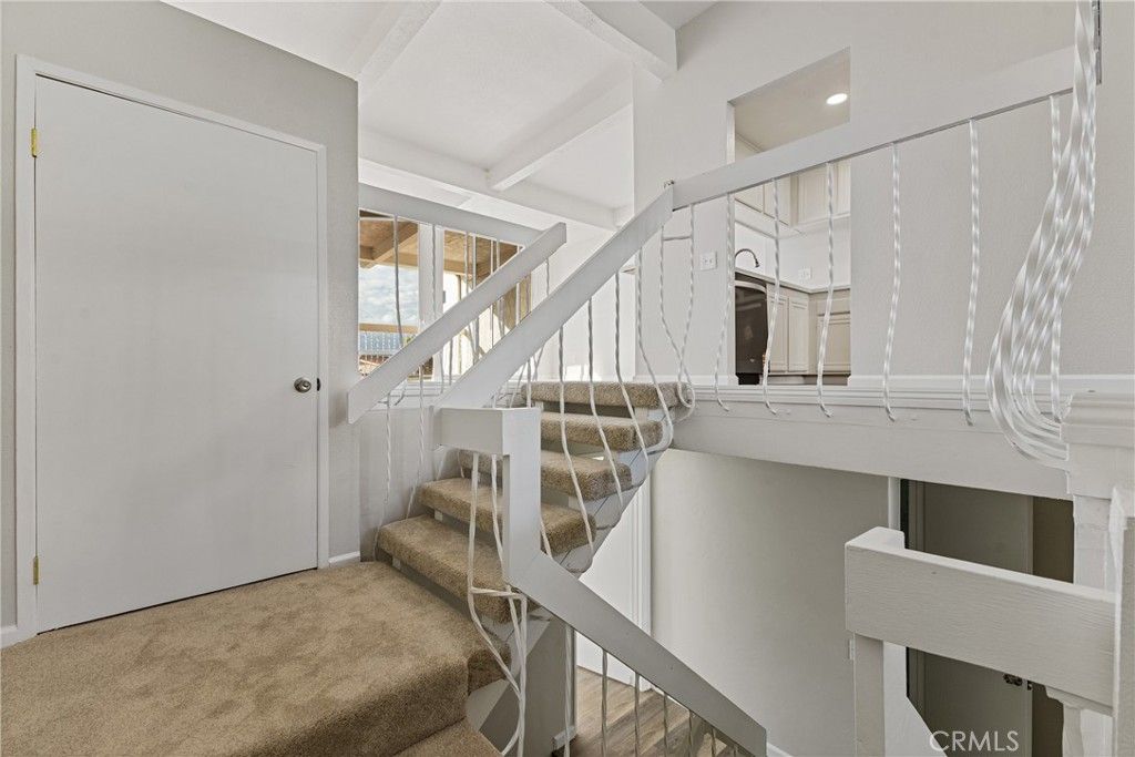 Image 9 of property listing at 2315 Caringa 51, Carlsbad, CA 92009