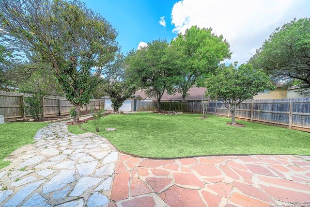 21131 Carmel Hill, San Antonio, TX 78259