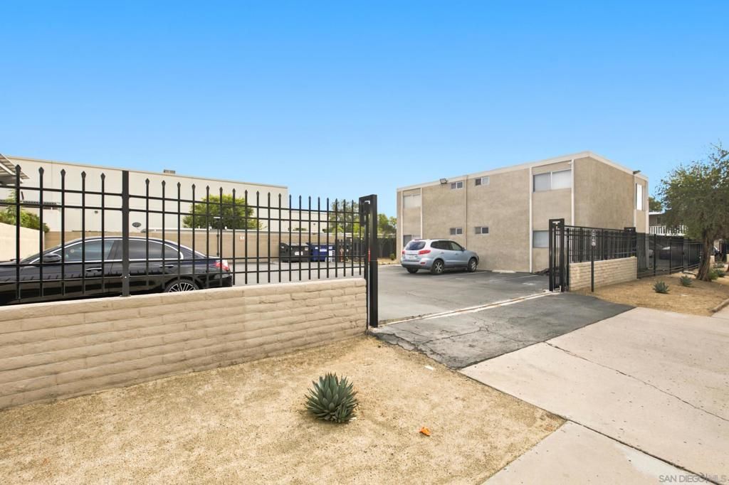 633 E Park Ave, El Cajon, CA 92020 — photo 5