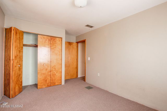 12280 W Daviti Lane, Tucson, AZ 85736