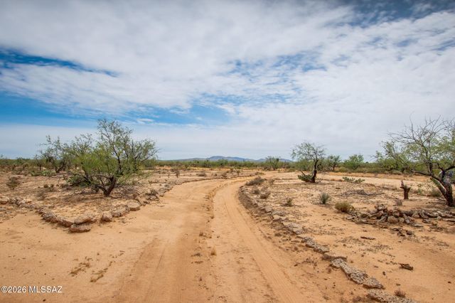 12280 W Daviti Lane, Tucson, AZ 85736
