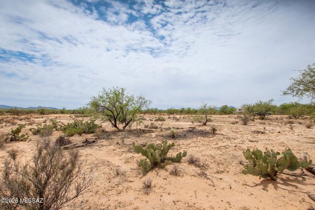 12280 W Daviti Lane, Tucson, AZ 85736