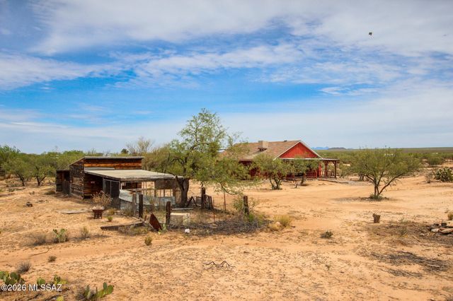 12280 W Daviti Lane, Tucson, AZ 85736