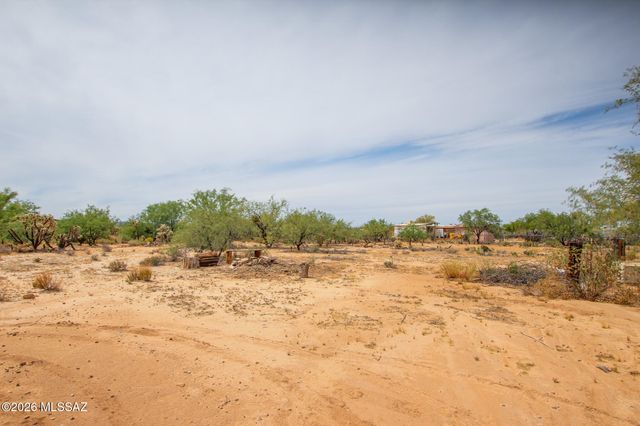 12280 W Daviti Lane, Tucson, AZ 85736