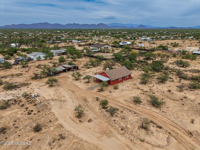 12280 W Daviti Lane, Tucson, AZ 85736