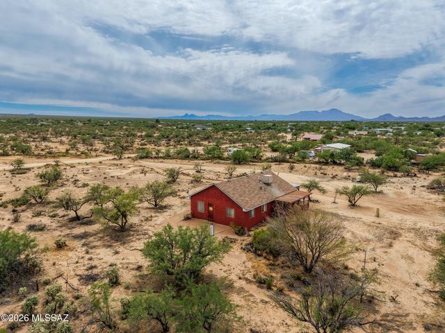 12280 W Daviti Lane, Tucson, AZ 85736