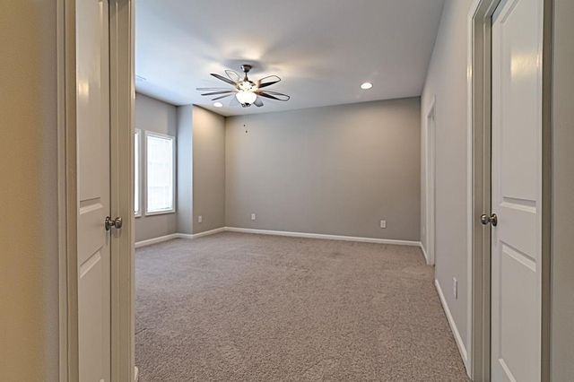 1963 Summit Trace NW, Atlanta, GA 30318