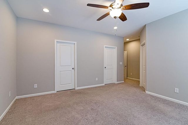 1963 Summit Trace NW, Atlanta, GA 30318