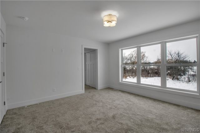 3849 Mapleton Road, Wheatfield, NY 14120