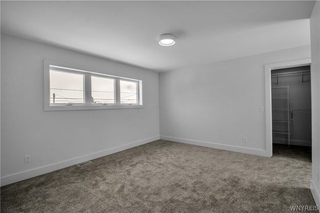 3849 Mapleton Road, Wheatfield, NY 14120