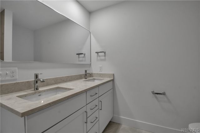 3849 Mapleton Road, Wheatfield, NY 14120