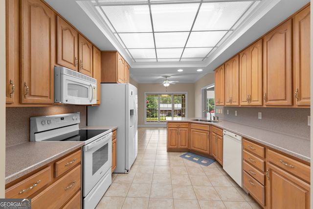 106 Manor Way, Carrollton, GA 30117