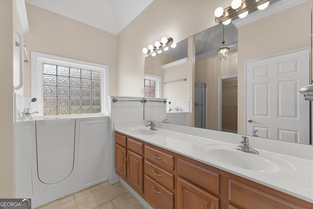106 Manor Way, Carrollton, GA 30117