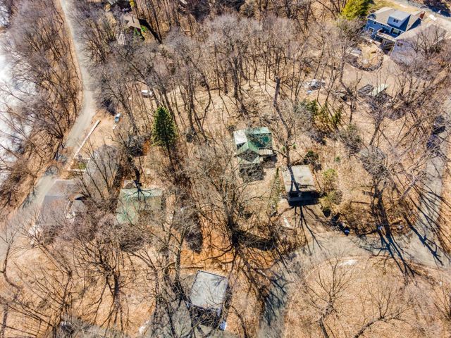 6711 & 6701 Mohawk Drive, Chanhassen, MN 55317