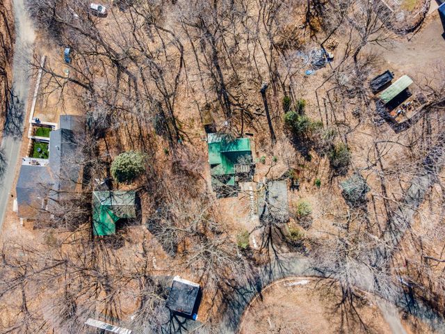 6711 & 6701 Mohawk Drive, Chanhassen, MN 55317