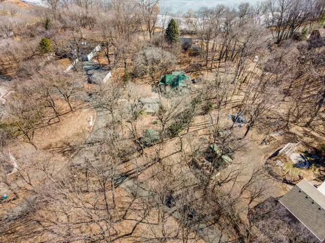 6711 & 6701 Mohawk Drive, Chanhassen, MN 55317