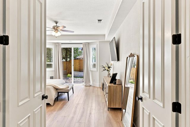 3835 Deer Ridge Ln, Auburn, CA 95602