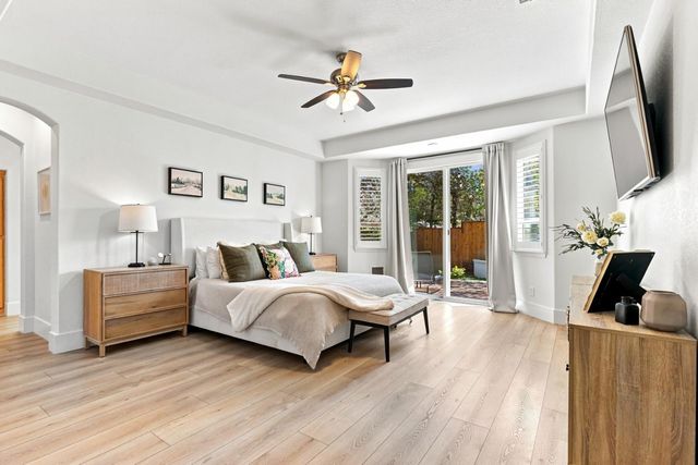3835 Deer Ridge Ln, Auburn, CA 95602