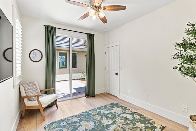 3835 Deer Ridge Ln, Auburn, CA 95602