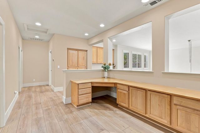 3835 Deer Ridge Ln, Auburn, CA 95602