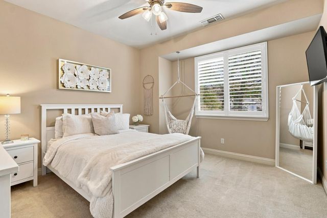 3835 Deer Ridge Ln, Auburn, CA 95602
