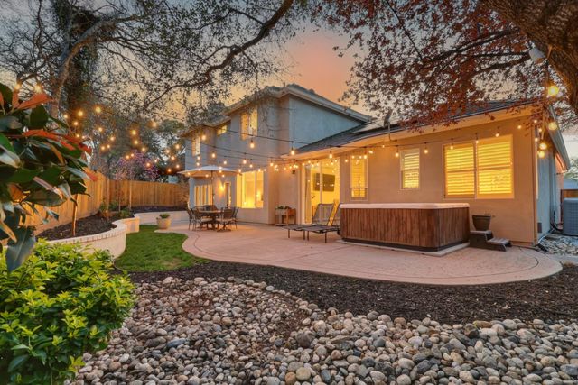 3835 Deer Ridge Ln, Auburn, CA 95602
