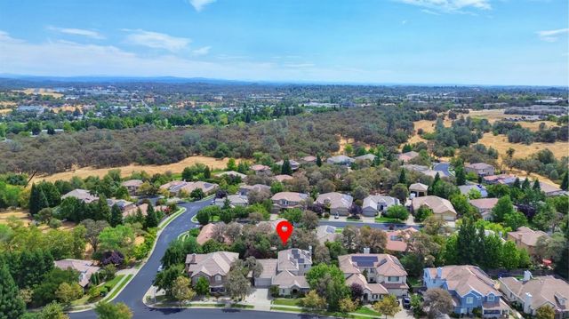 3835 Deer Ridge Ln, Auburn, CA 95602