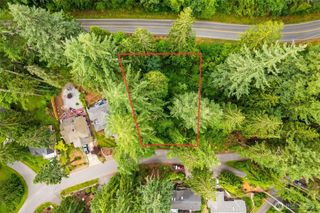 74 Lake Louise Dr, Bellingham, WA 98229