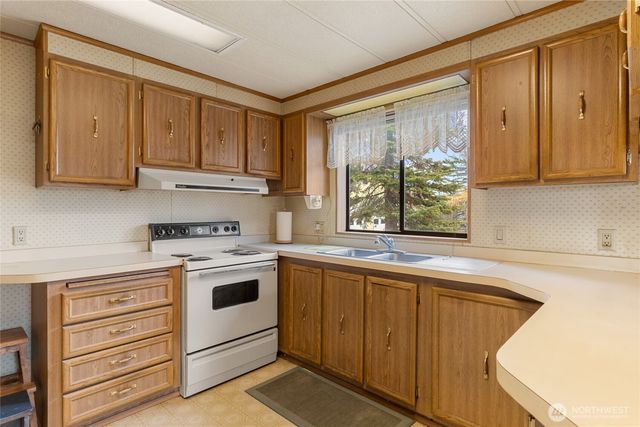 511 W 1st Street, Waterville, WA 98858