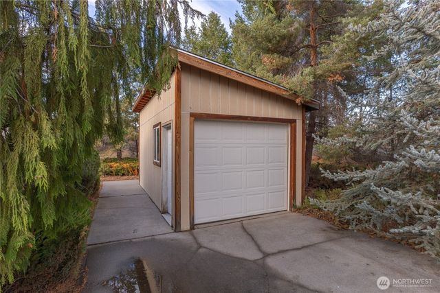 511 W 1st Street, Waterville, WA 98858