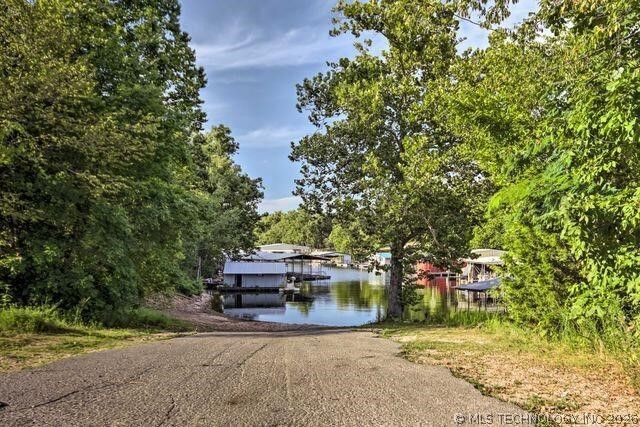 364 Morrow Drive, Eucha, OK 74342
