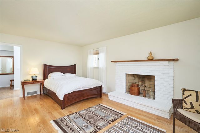 14125 Country River Lane, Newbury, OH 44065
