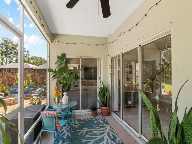 521 N Valencia Circle SW, Vero Beach, FL 32968