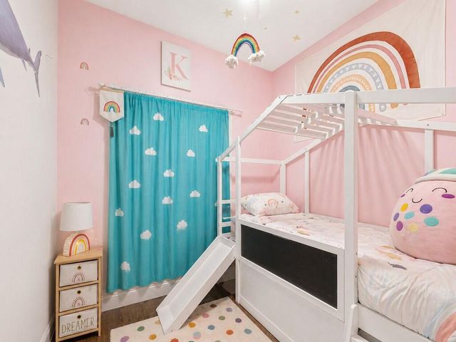 521 N Valencia Circle SW, Vero Beach, FL 32968