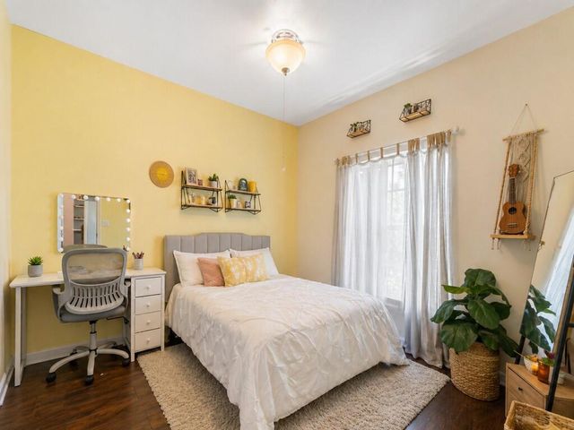 521 N Valencia Circle SW, Vero Beach, FL 32968