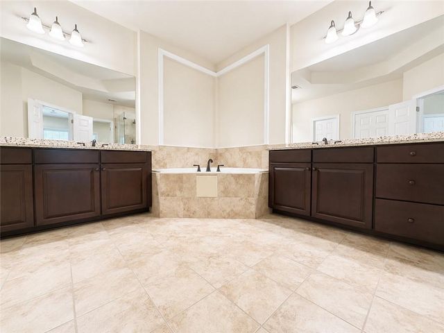 3120 Sugarberry Lane, Atlanta, GA 30339