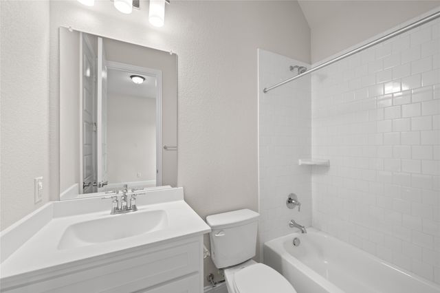 2001 Rockwood Lane, Mansfield, TX 76063