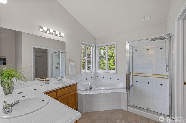 2229 150th Pl SW, Lynnwood, WA 98087