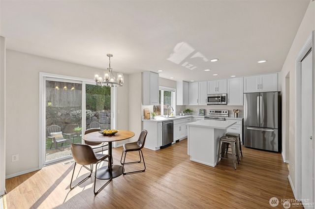 2229 150th Pl SW, Lynnwood, WA 98087