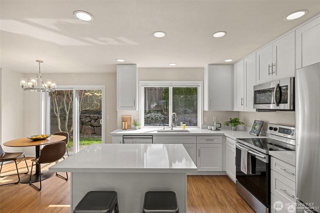 2229 150th Pl SW, Lynnwood, WA 98087