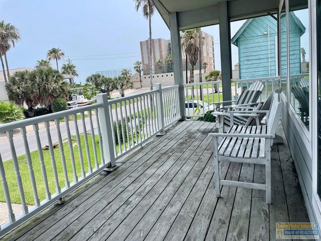 131 E Acapulco St., South Padre Island, TX 78597